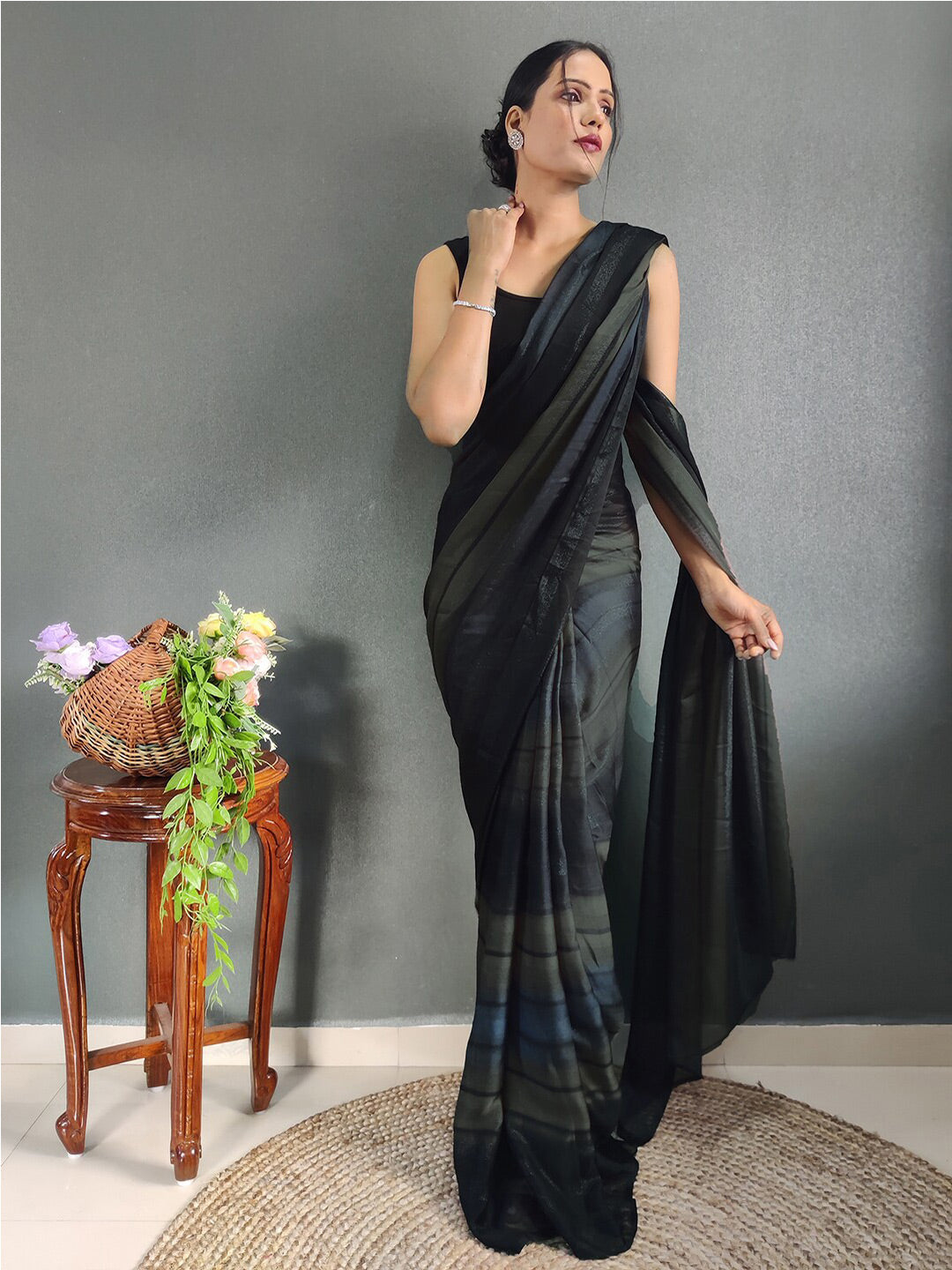 Mitera Striped Zari Poly Georgette Ready to Wear Saree - Distacart