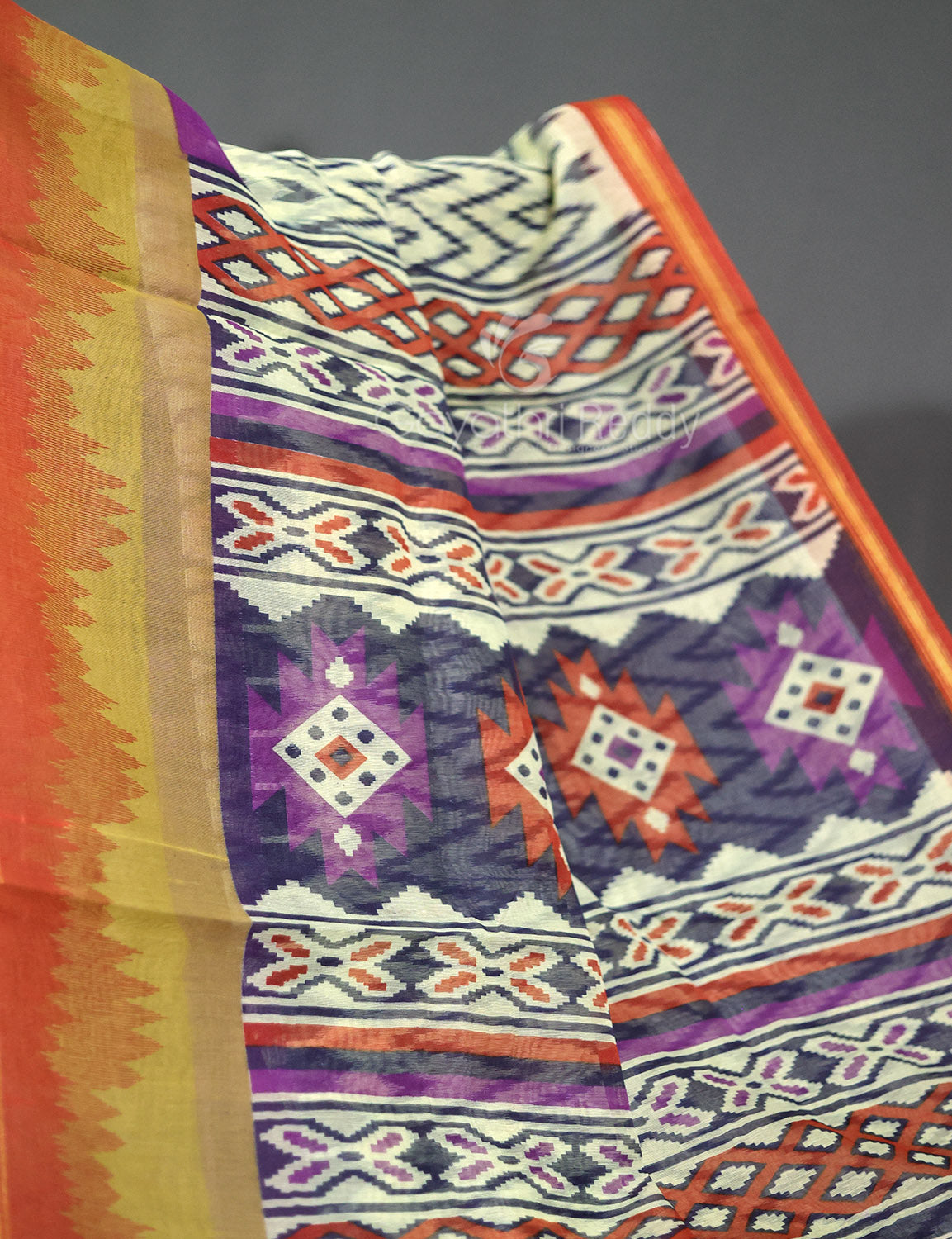 Shades of Cream And Red Blouse Patola Print Semi Chanderi Saree By Gayathri Reddy Designer Studio - Distacart