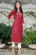 Thumbnail for Juniper Women's Maroon Rayon Slub Bandhani A-Line Kurta - Distacart