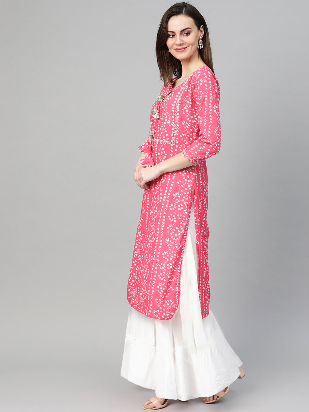 Ishin Women Pink & White Printed Straight Kurta - Distacart