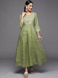 Thumbnail for Varanga Women Green & White Leheriya Embroidered Indie Prints Anarkali Kurta - Distacart