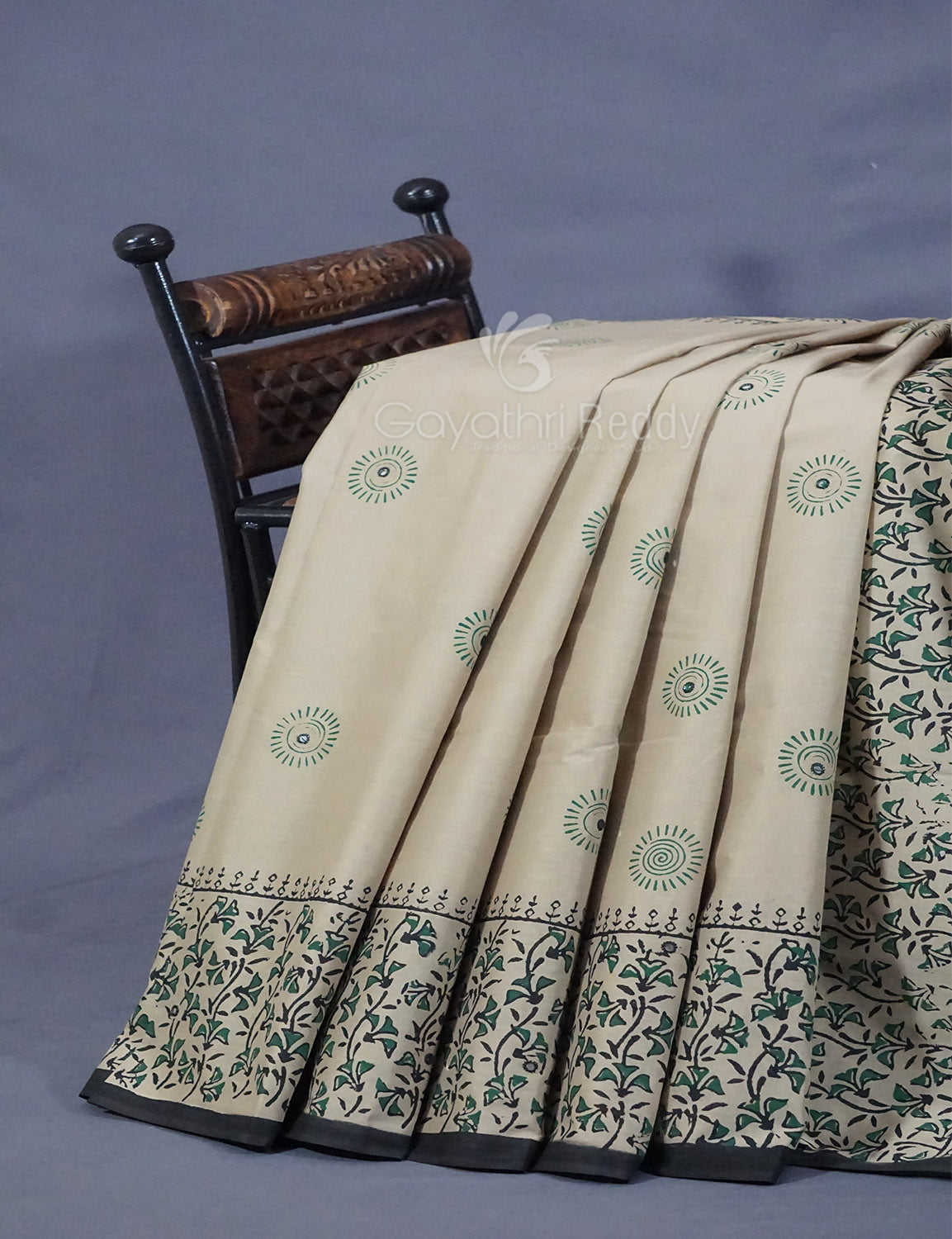 Light Olive Mix Grey Colour Block Print With Mirron Embroidered Pure Mulmul Cotton Saree By Gayathri Reddy Designer Studio - Distacart
