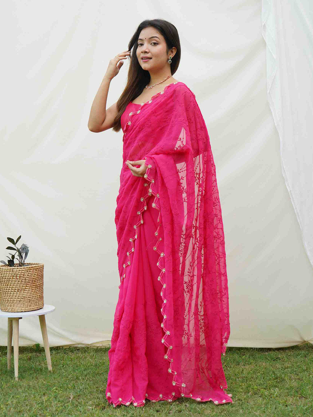 Mitera Floral Embroidered Pure Georgette Saree - Distacart