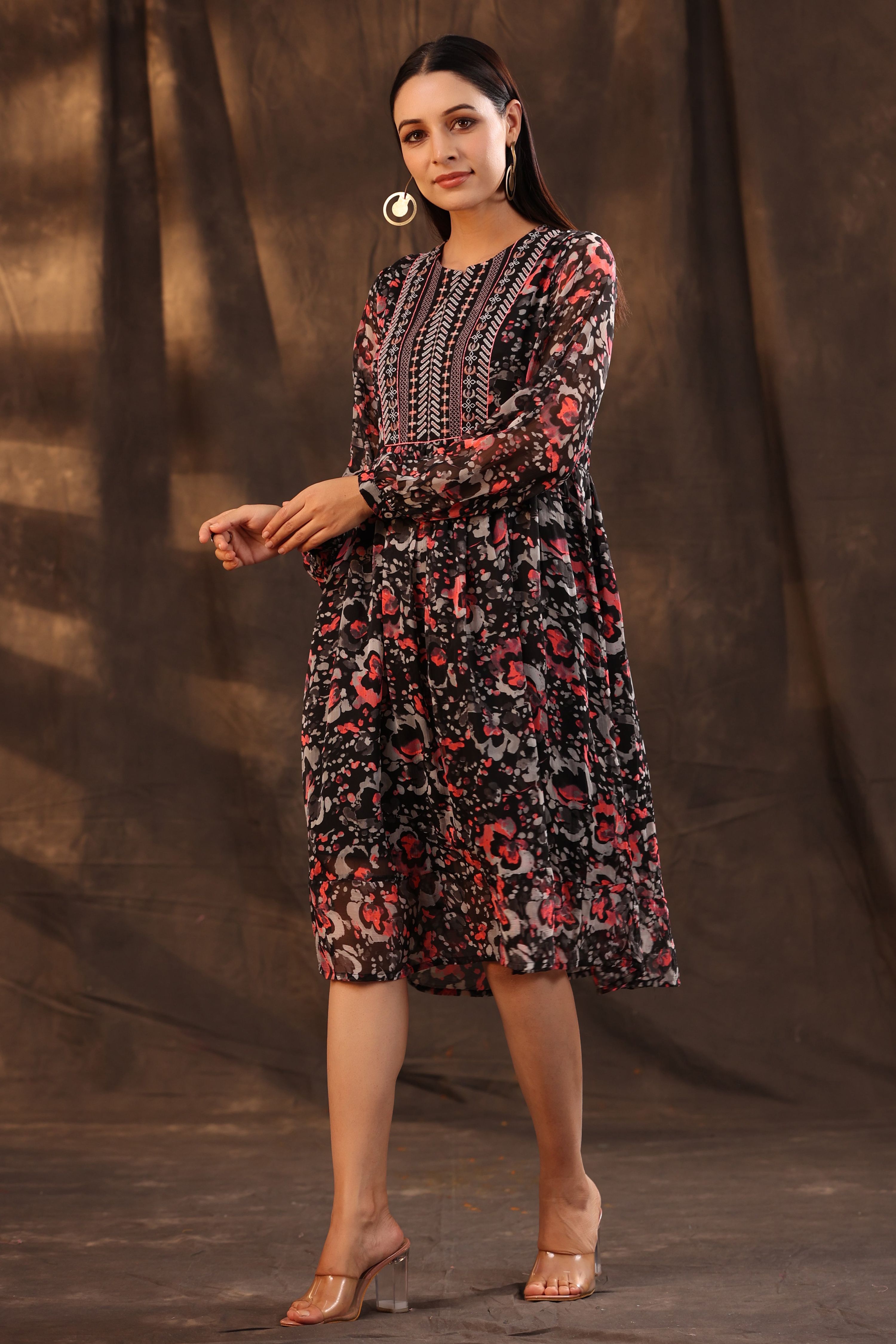 Juniper Women Black Chiffon Printed Flared Dress - Distacart