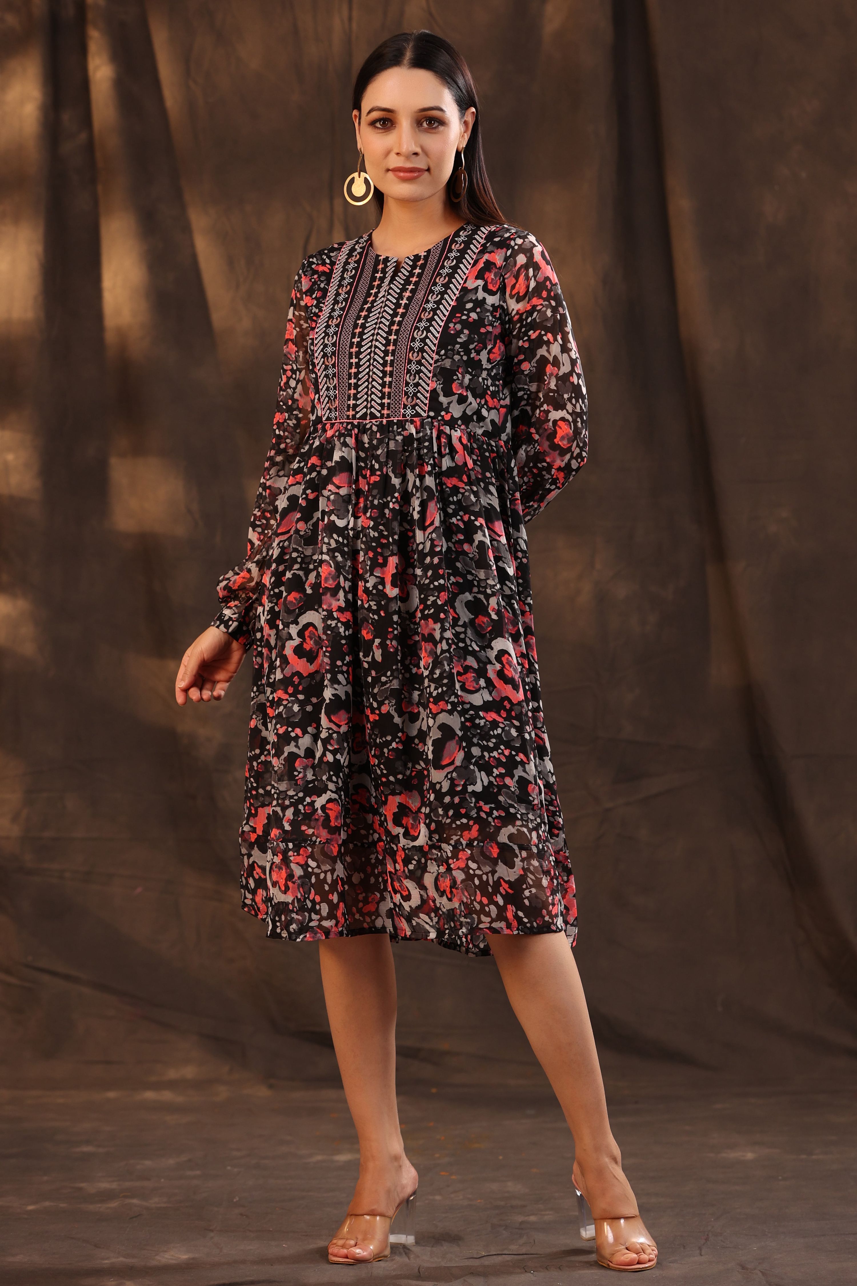 Juniper Women Black Chiffon Printed Flared Dress - Distacart