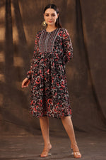 Thumbnail for Juniper Women Black Chiffon Printed Flared Dress - Distacart