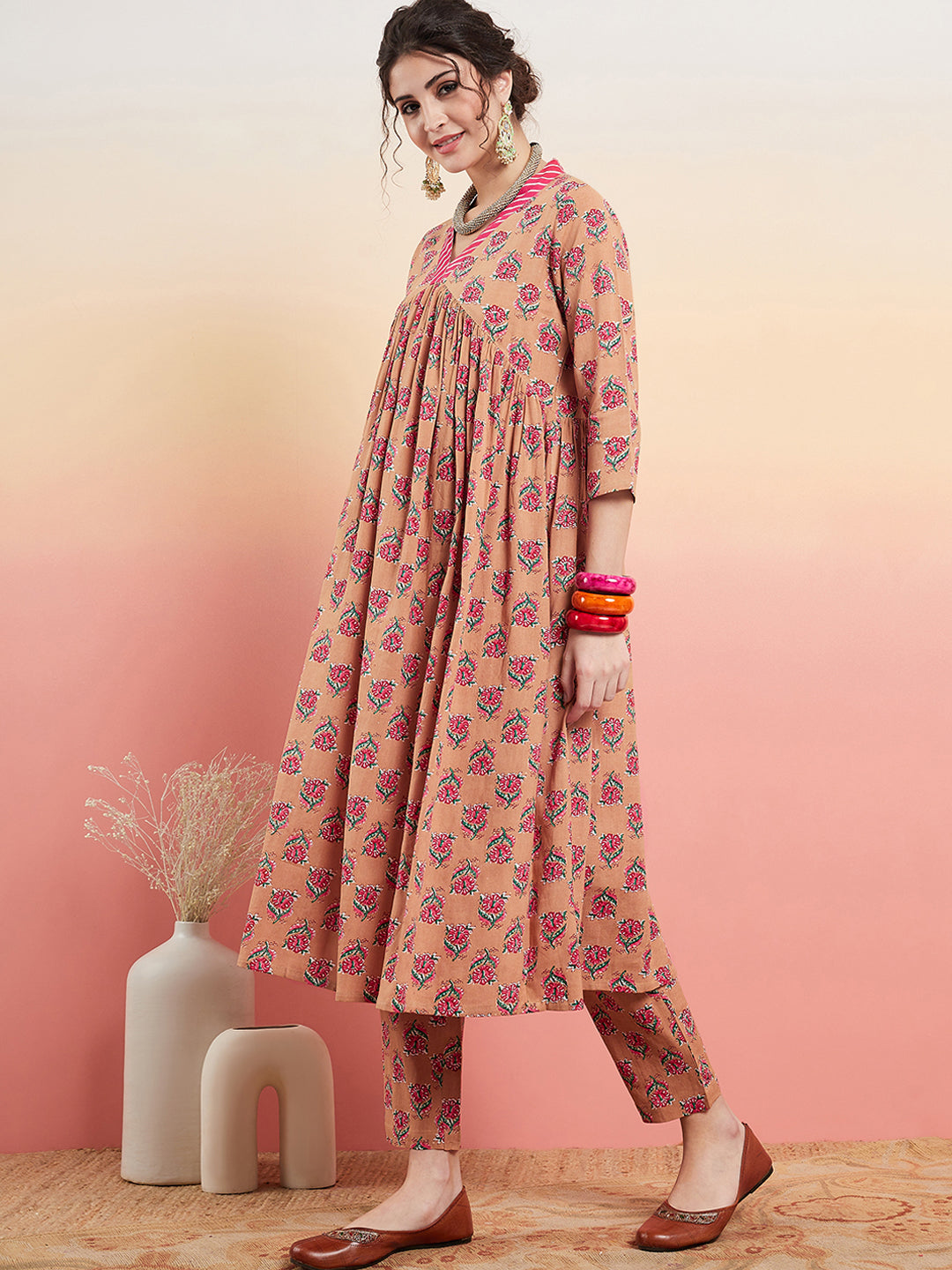 InWeave Women's Beige Pink Floral Pink White Leh V Neck Kurta Set - Distacart