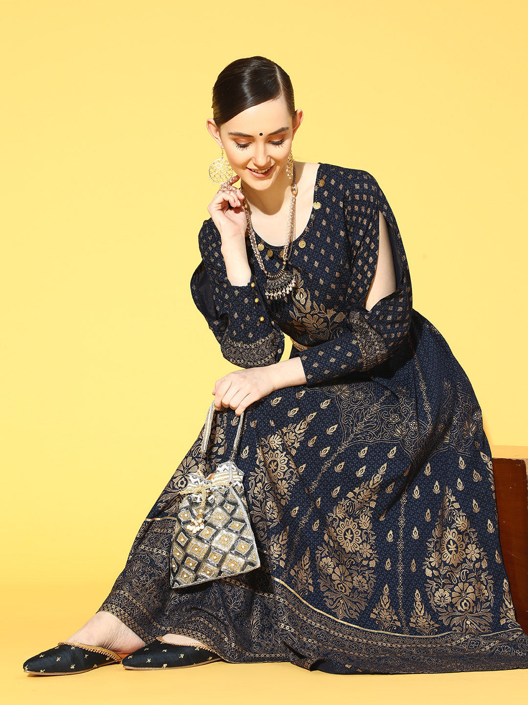 Juniper Women Navyblue Rayon Printed Flared Dress - Distacart