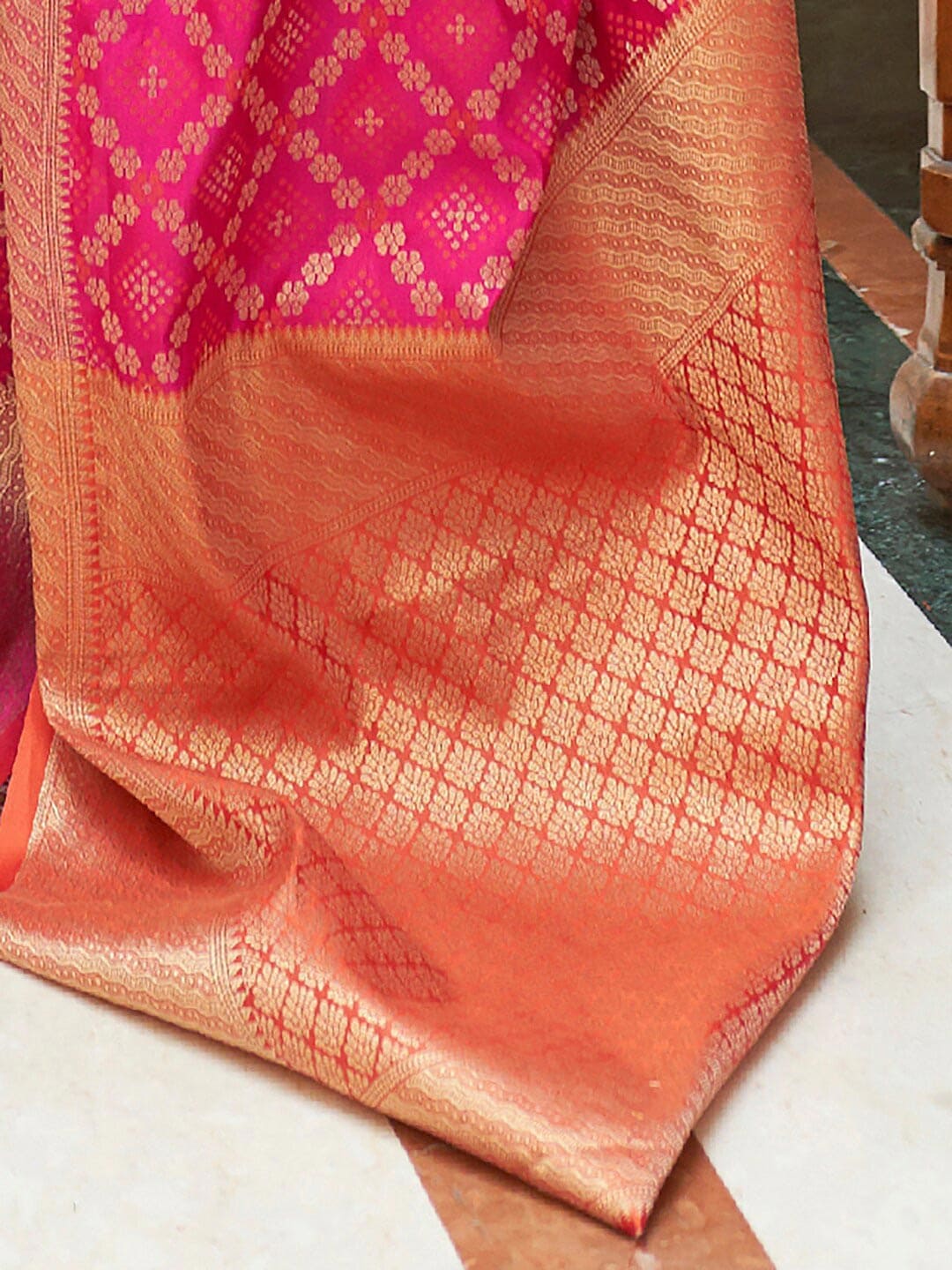 Mitera Pink & Gold-Toned Woven Design Zari Silk Blend Patola Saree - Distacart