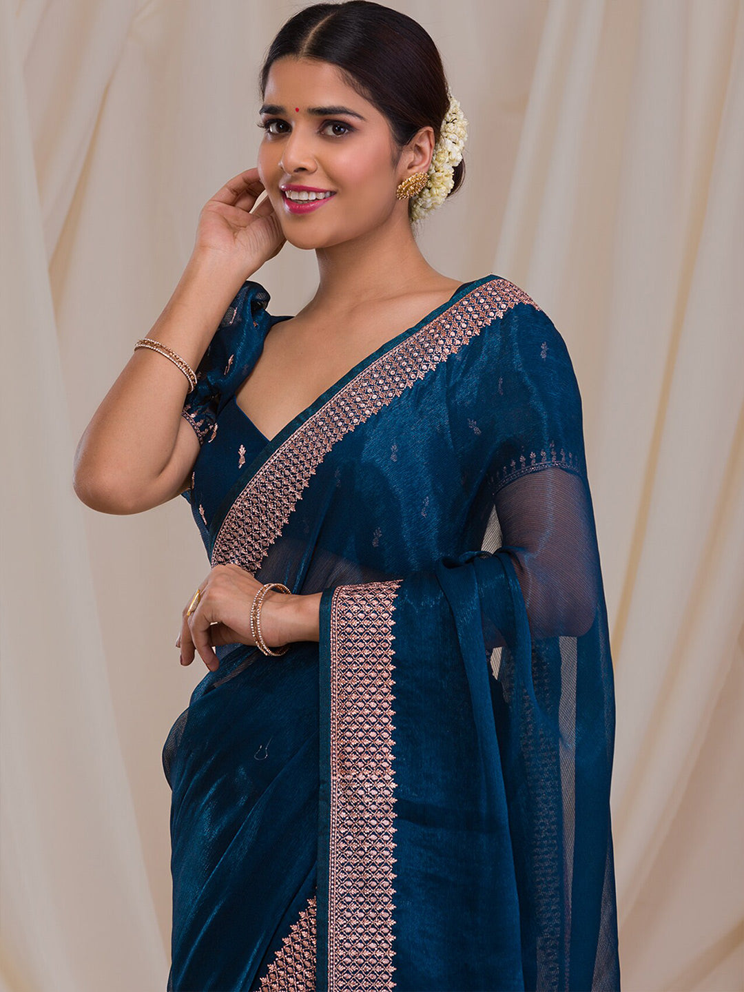 Koskii Embroidered Border Saree - Distacart