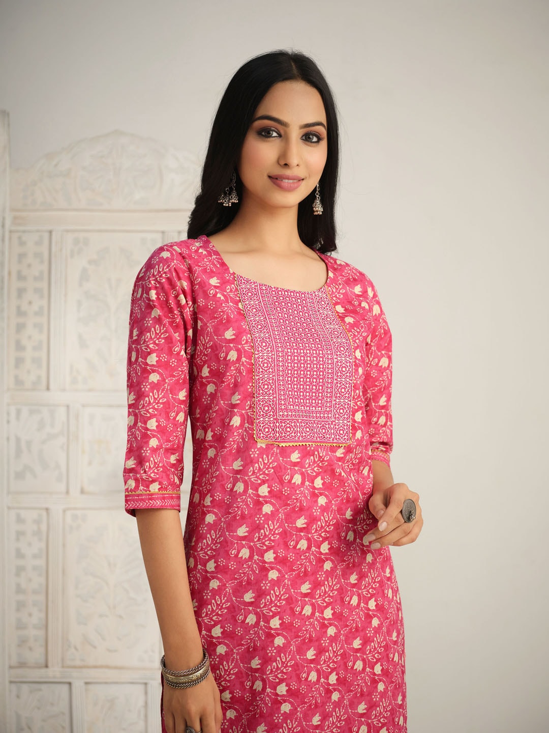Sangria Red Floral Printed Gotta Patti Pure Cotton Kurta With Trouser & Dupatta - Distacart