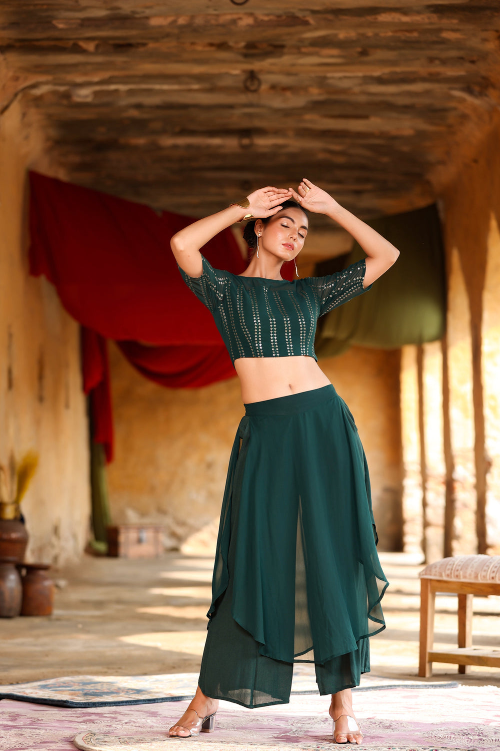 Juniper Women's Green Georgette Solid Fitted Clothing Set - Distacart