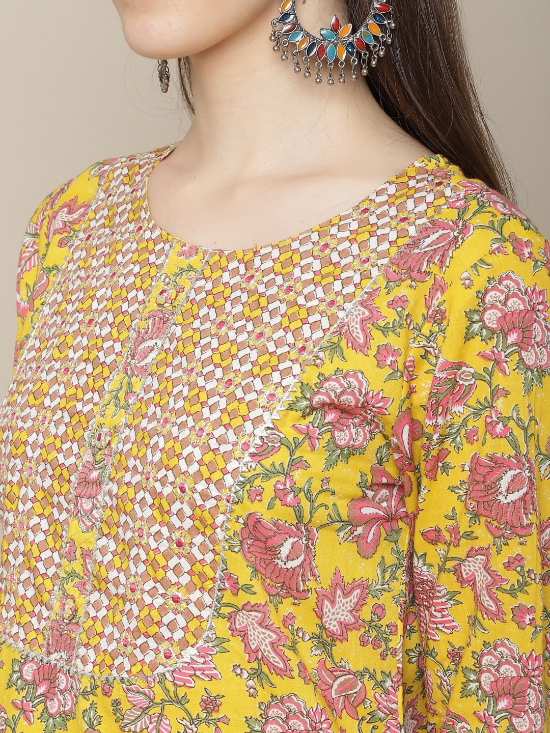 Sangria Women Yellow Printed Gotta Patti Pure Cotton Kurta with Trousers & Dupatta - Distacart