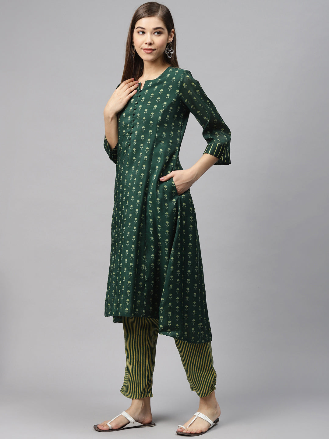 Biba Women Green Printed Kurta with Trousers - Distacart