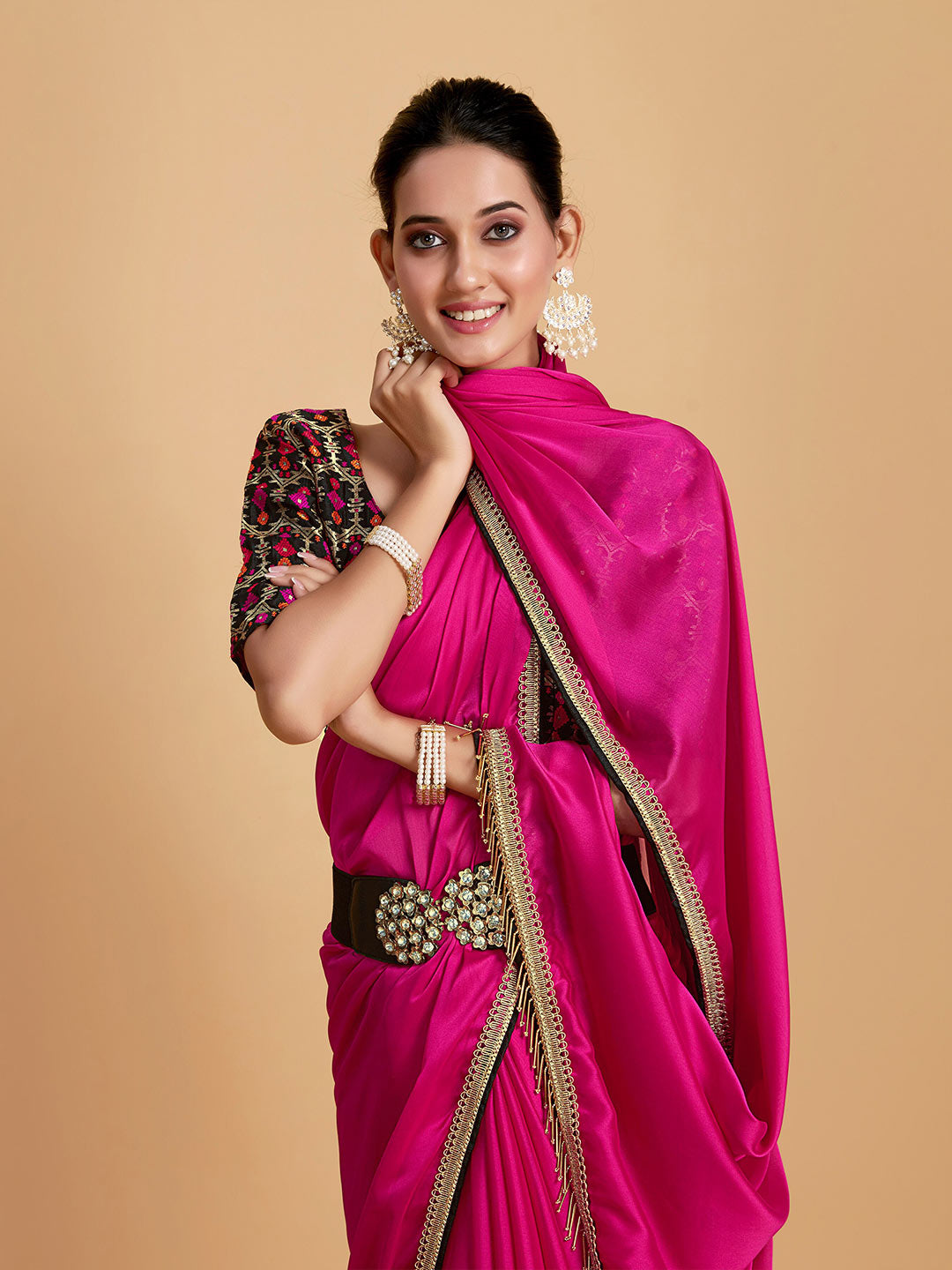 Sangria Pink & Beige Embellished Border Zari Silk Blend Saree - Distacart