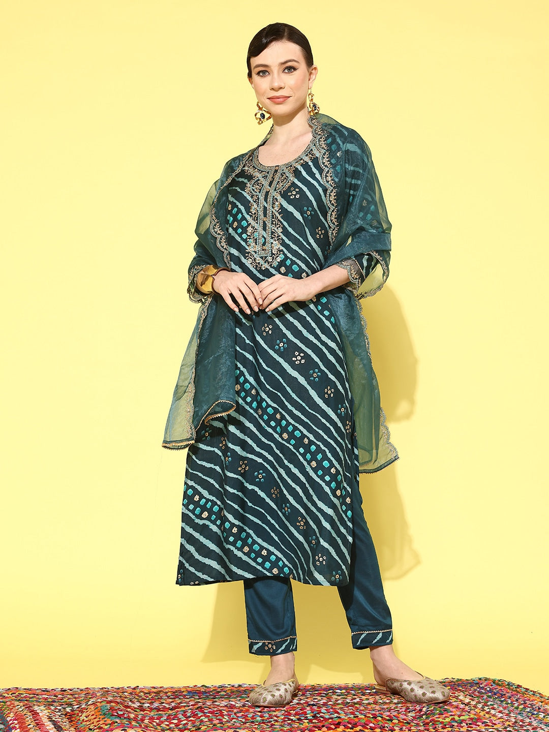 Sangria Women Leheriya Printed Regular Thread Work Kurta with Trousers & With Dupatta - Distacart