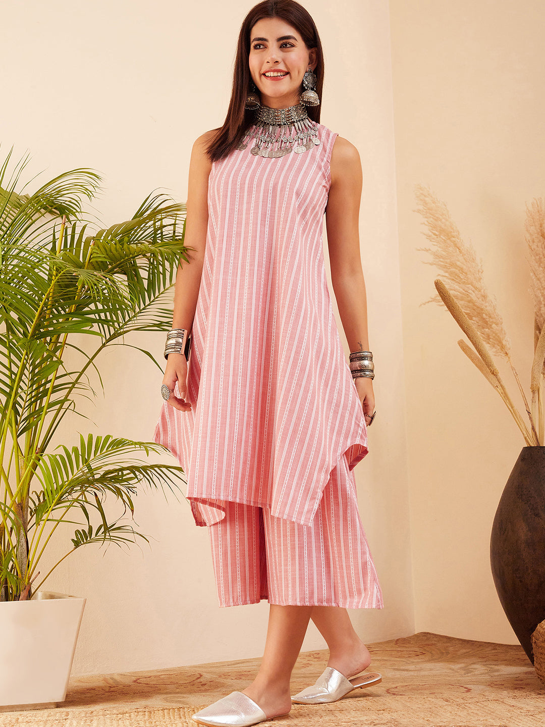 InWeave Women's Light Pink Lurex Kantha Mandarin Neck Kurta Palazzo Set - Distacart