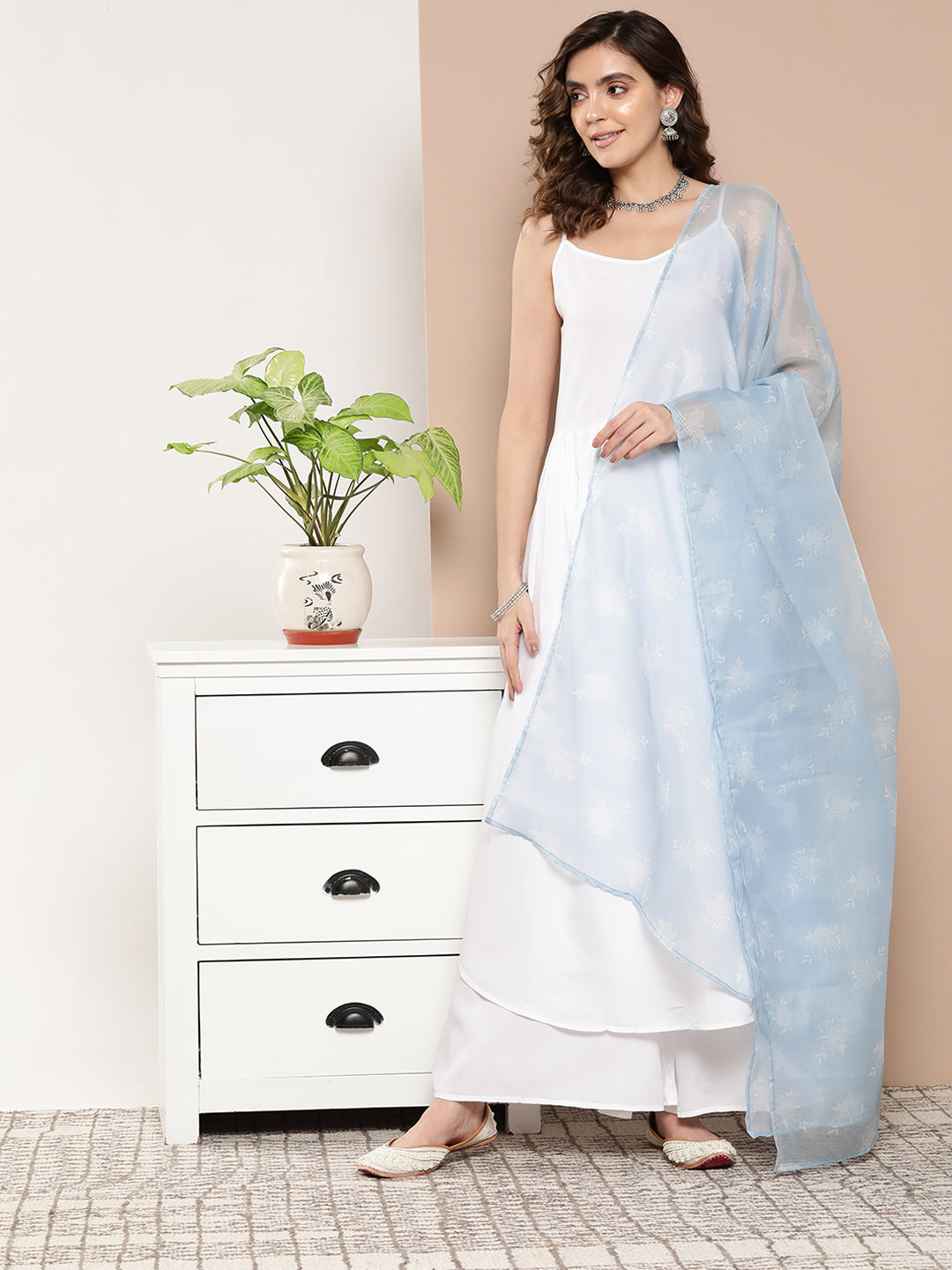 InWeave Women's Cream Strappy With Blue White Chintz Organza Dupatta - Distacart