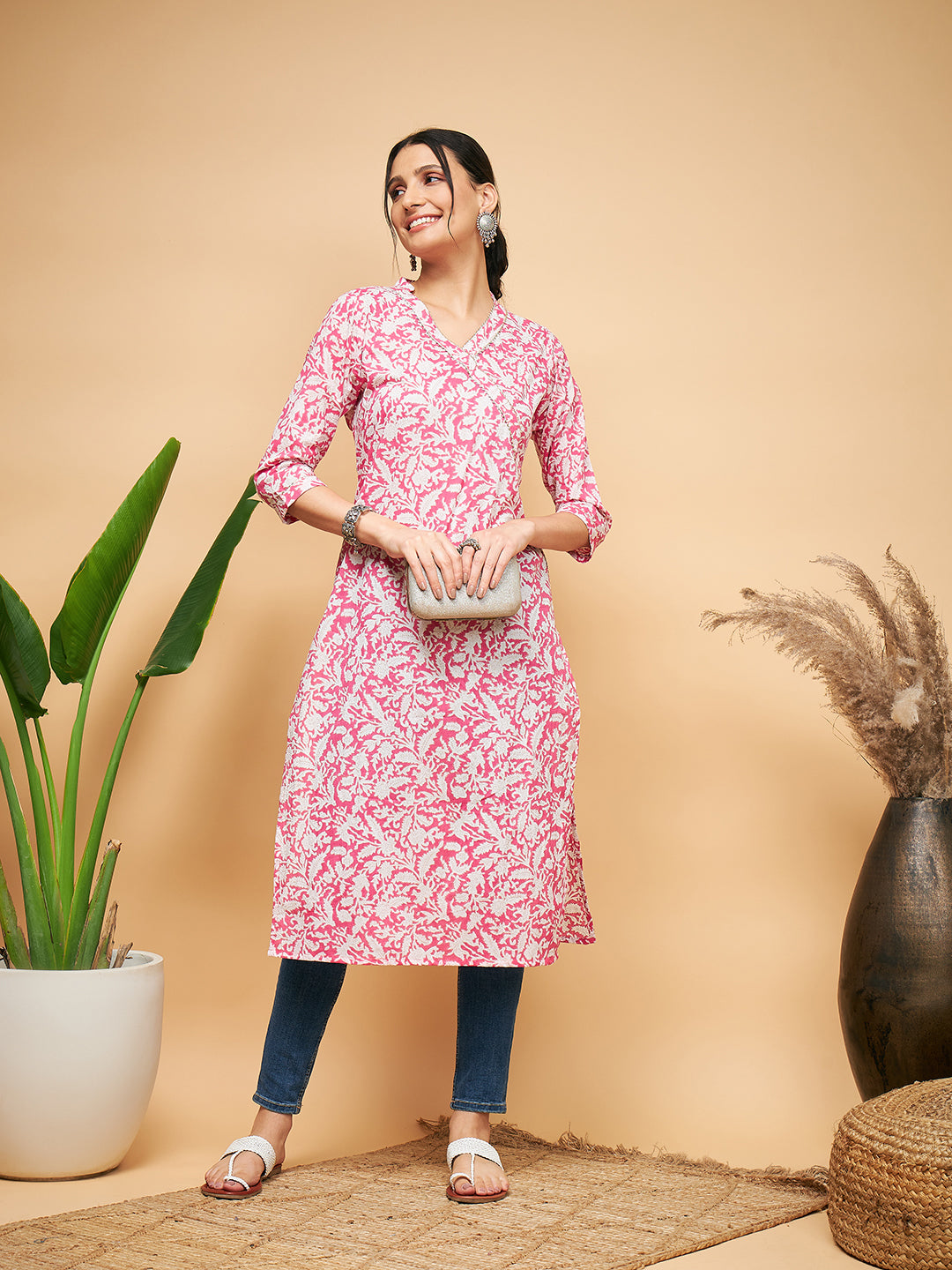 InWeave Women's Pink Foil White Print Angrakha Stright Kurta - Distacart