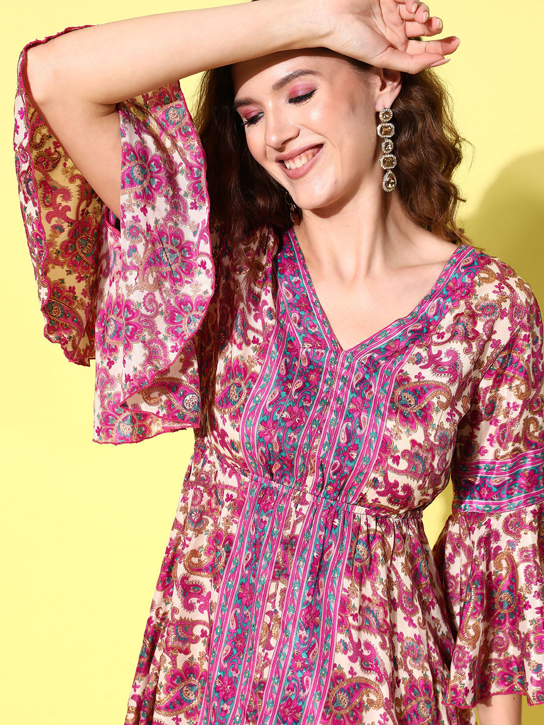 InWeave Women's Fuchsia Floral Prnited Bell Sleeve Short Dress - Distacart