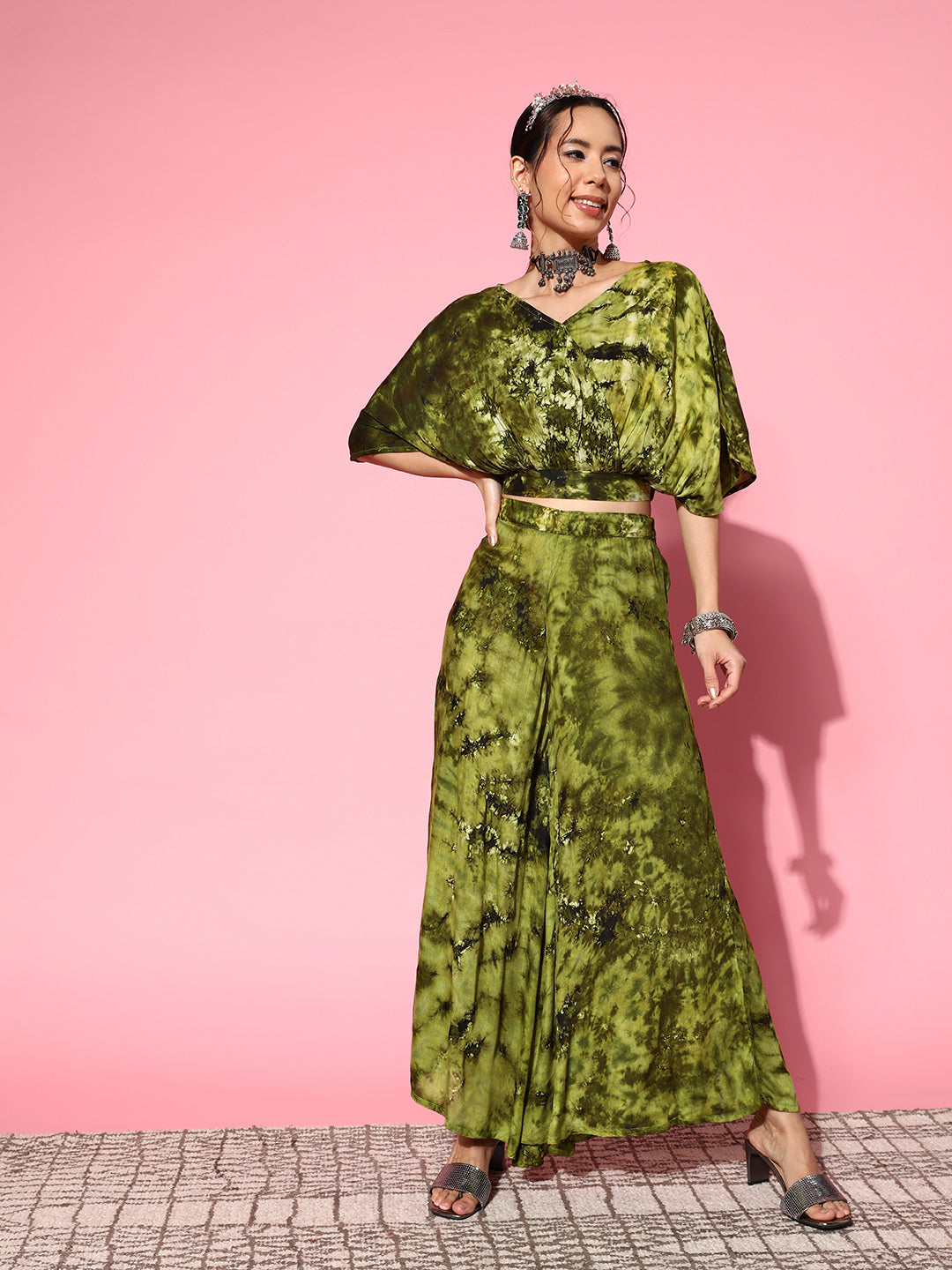 InWeave Women's Olive Tie And Dye New Neckline Top Culottes Set - Distacart