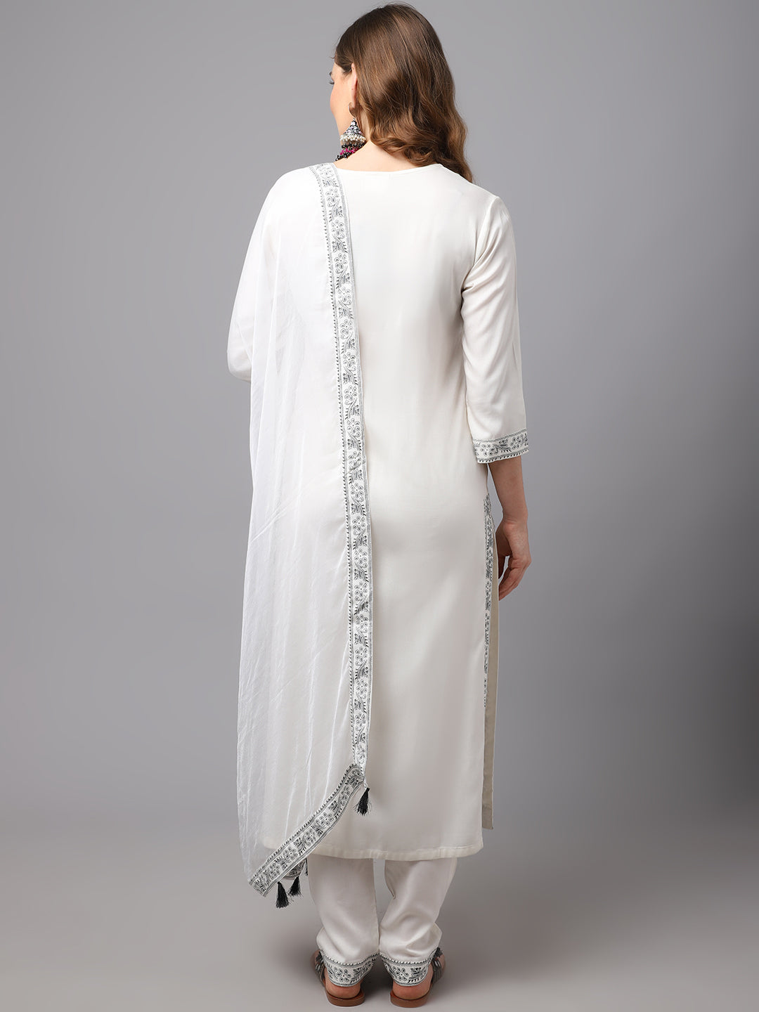 NOZ2TOZ Women's White Chinkankari Printed Kurta Set - Distacart