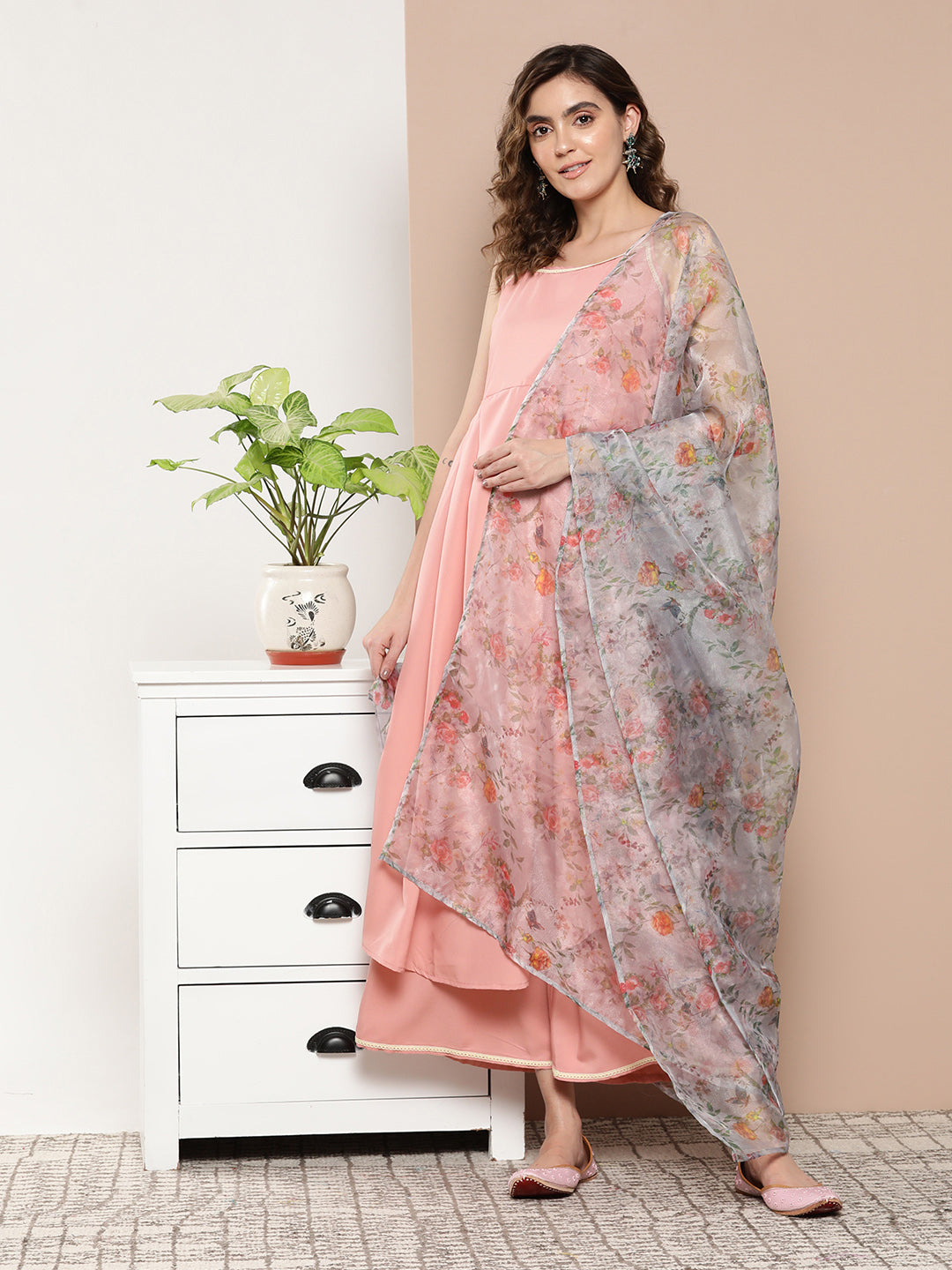 InWeave Women's Light Pink Cr Strappy Set With White Organza Dupatta - Distacart