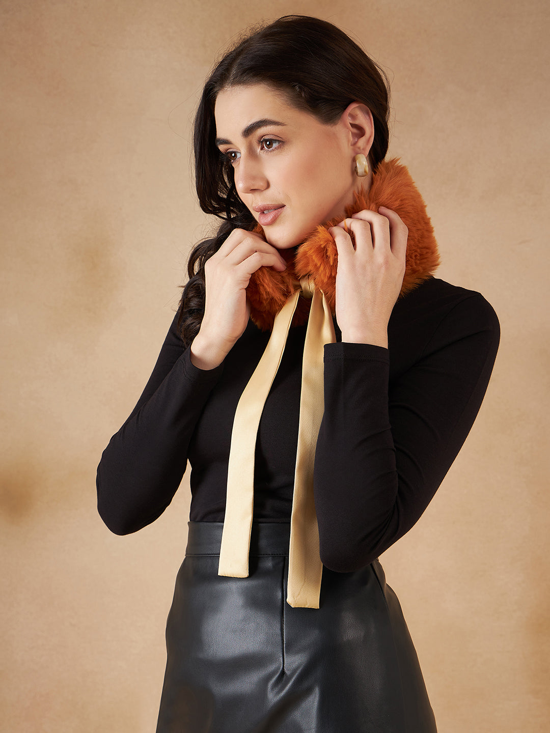 InWeave Women's Carrot Orange Fur Neckpiece - Distacart