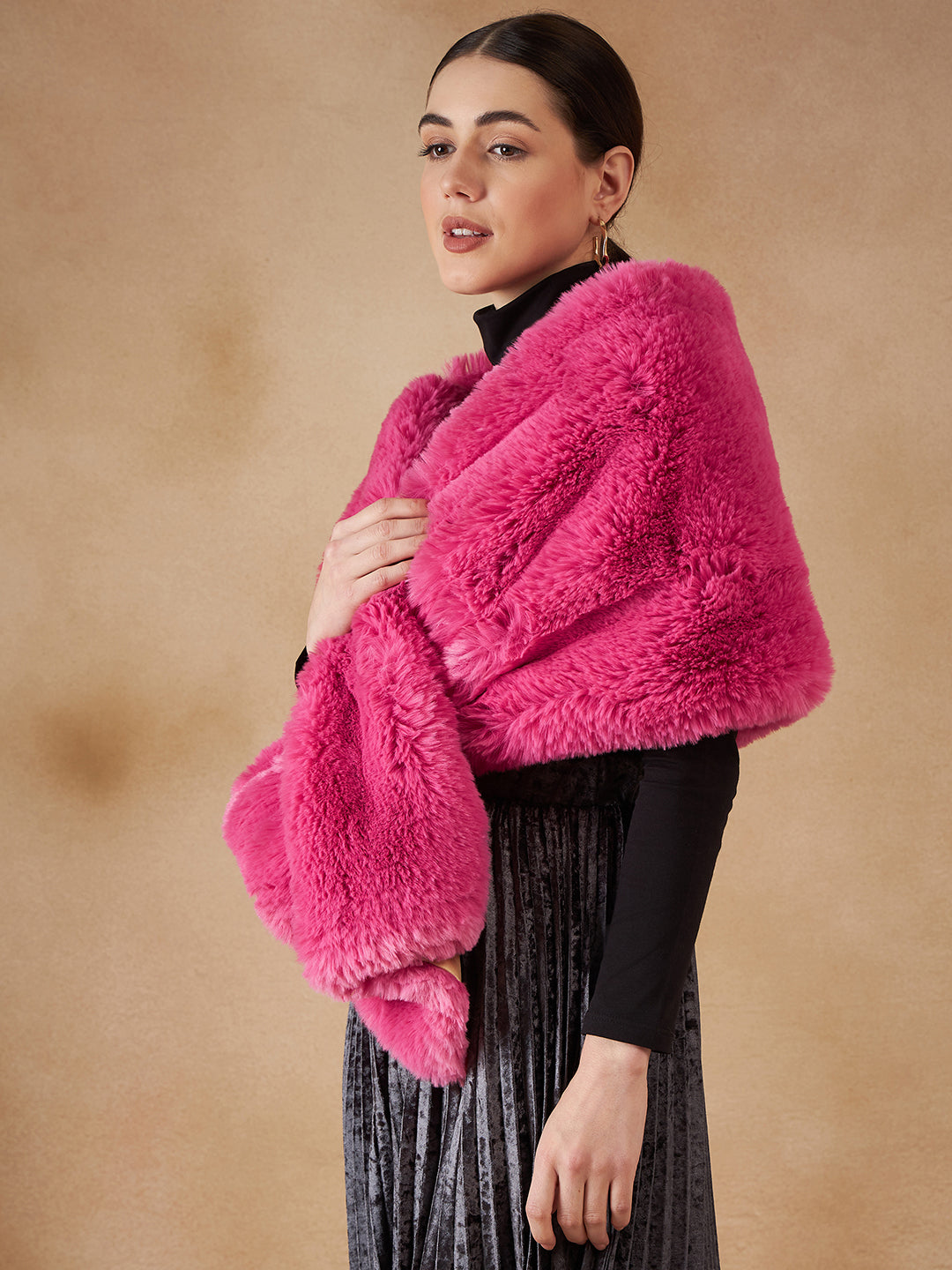 InWeave Women's Light Pink Long Faux Fur Cape - Distacart