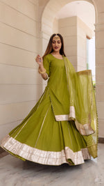 Thumbnail for Pomcha Jaipur Falguni Green Long Kurta Skirt Set - Distacart