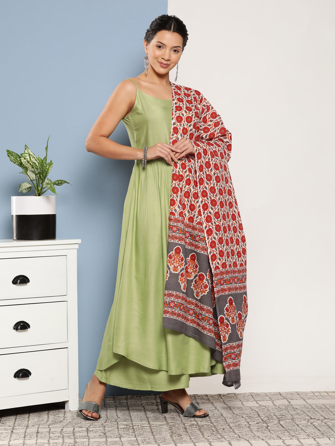 InWeave Women's Light Green Ray Strappy Set With Orange Floral Cotton Dupatta - Distacart