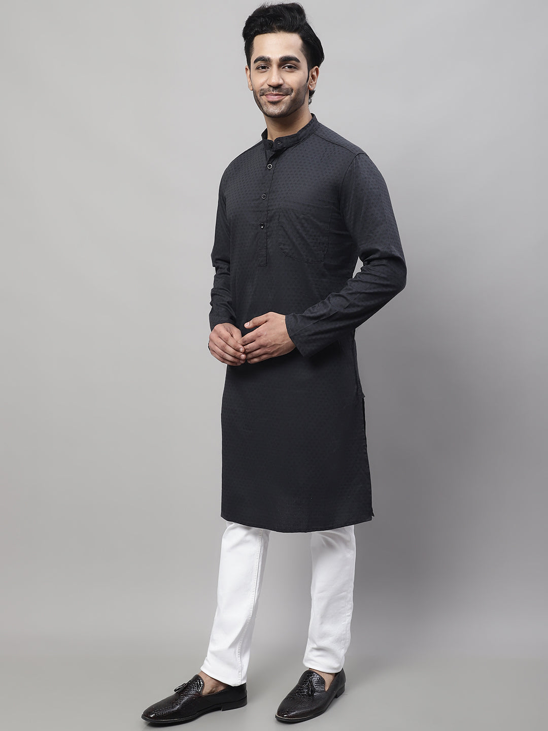 Even Apparels Black Pure Cotton Kurta With Band Collar - Distacart