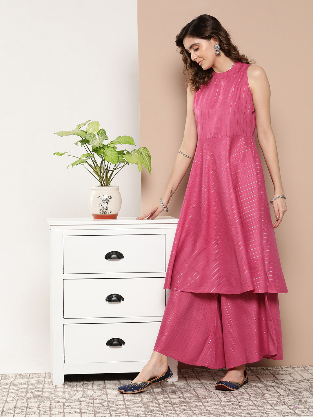 InWeave Women's Fuchsia Lurex Boho Kurta Set With Blue Printed Cotton Dupatta - Distacart