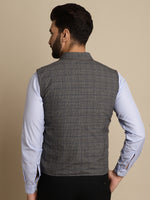 Thumbnail for Even Apparels Men's Grey Waistcoat with Notched Lapel - Distacart