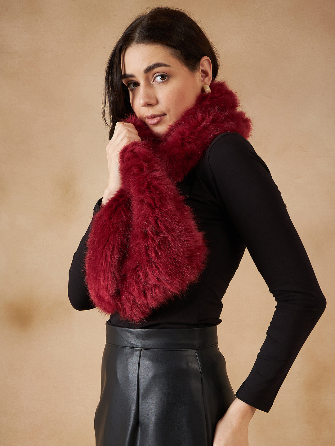 InWeave Women's Bright Rust Faux Fur Neck Warmer - Distacart