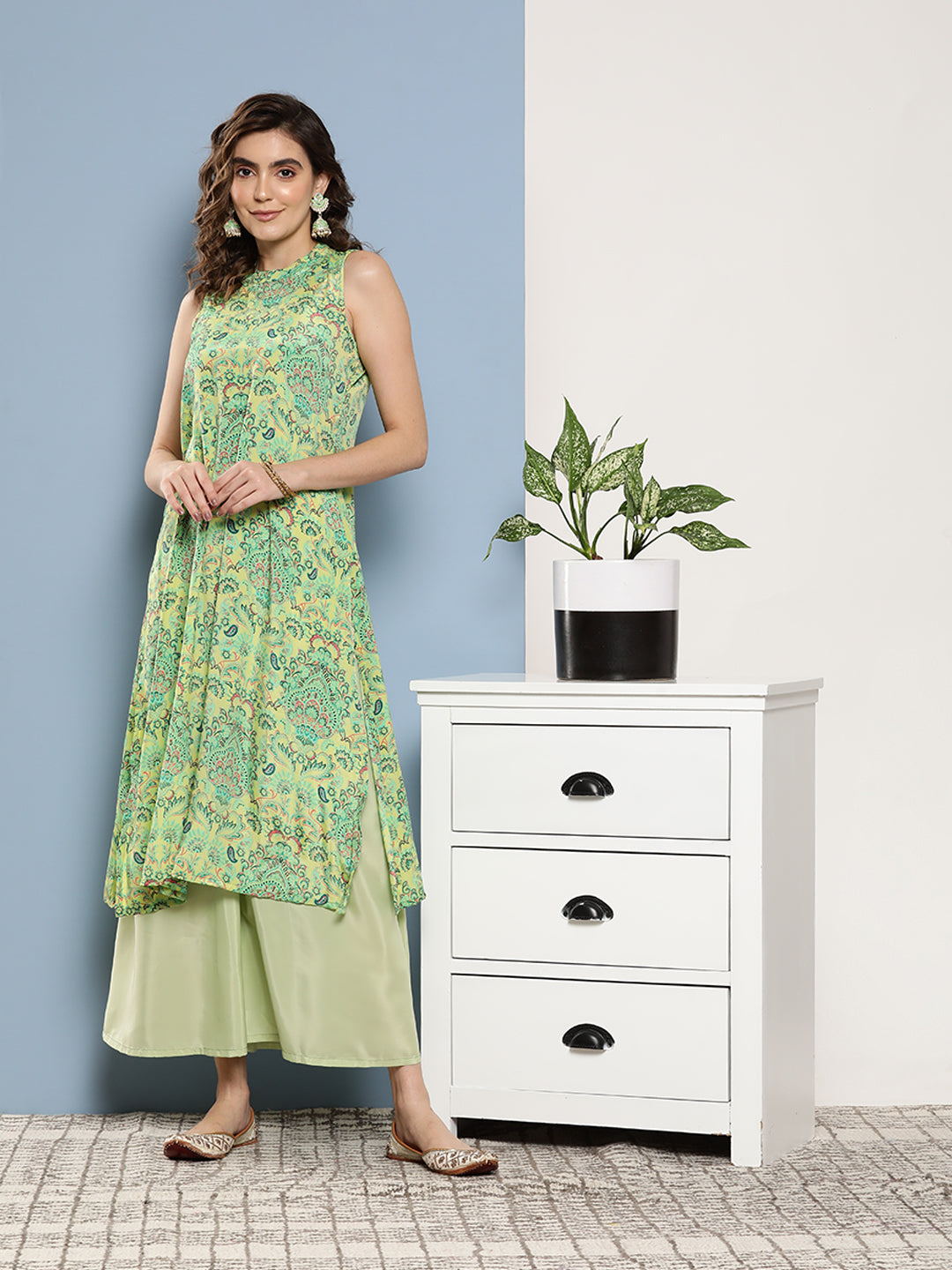 InWeave Women's Green Pastel Print Halter Kurta Set - Distacart