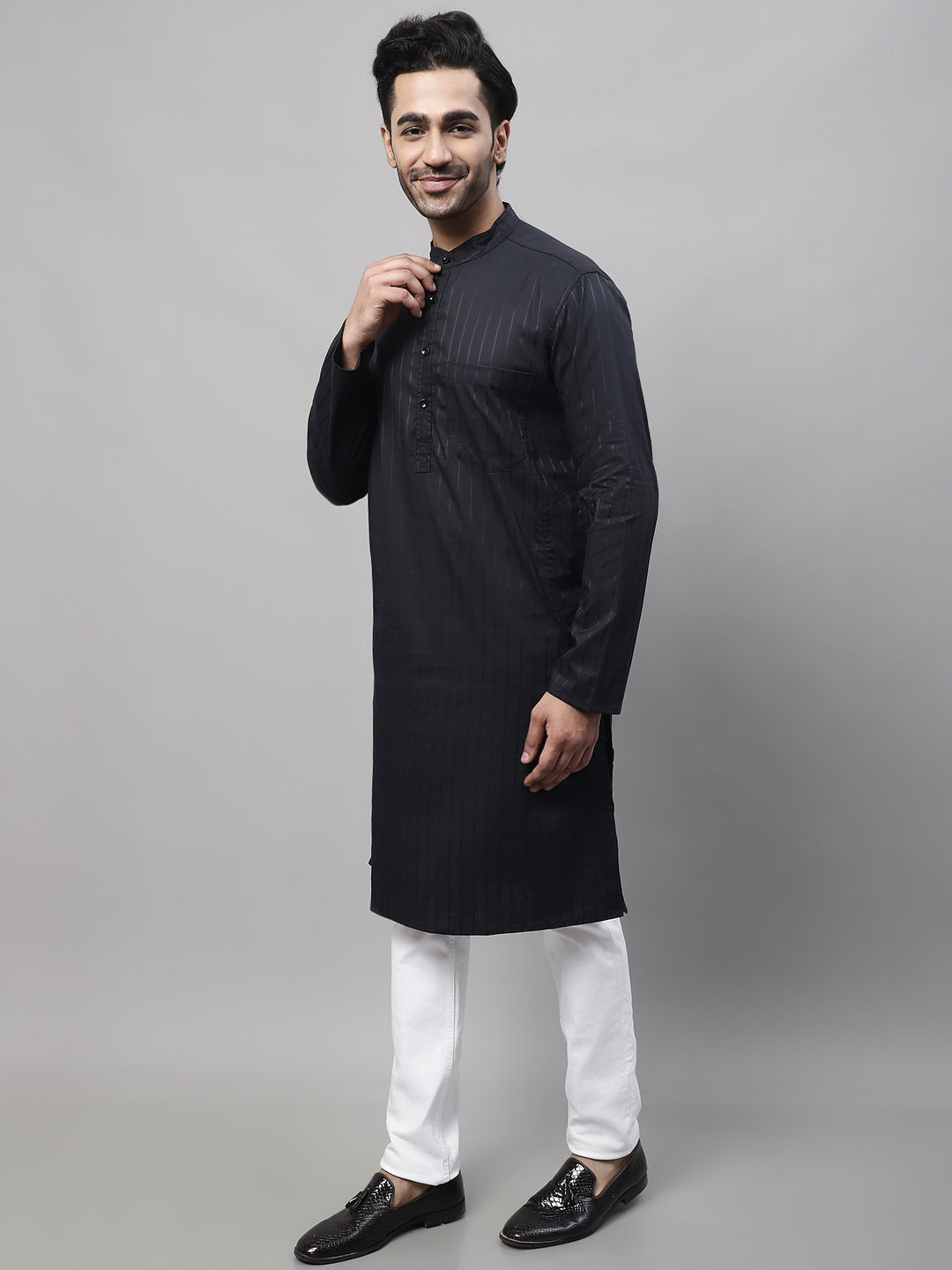 Even Apparels Black Pure Cotton Kurta With Band Collar - Distacart
