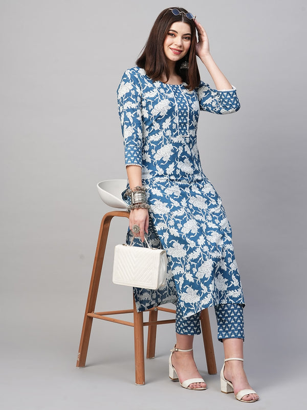 Kalini Floral Printed Straight Kurta with Trousers - Distacart