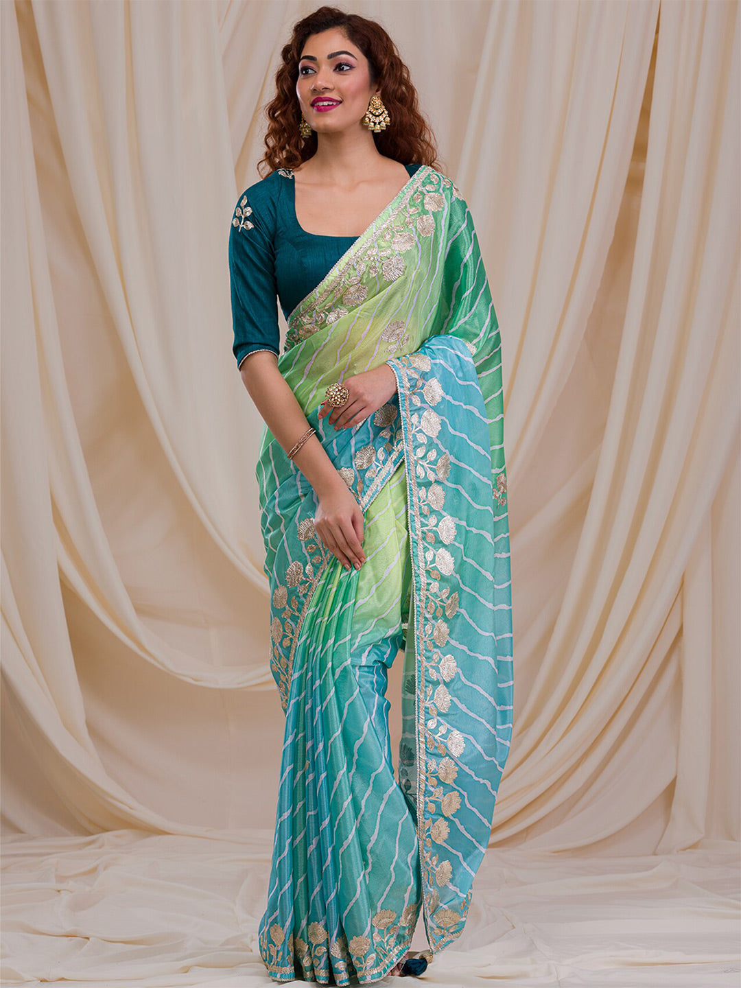 Koskii Striped Embroidered Saree - Distacart