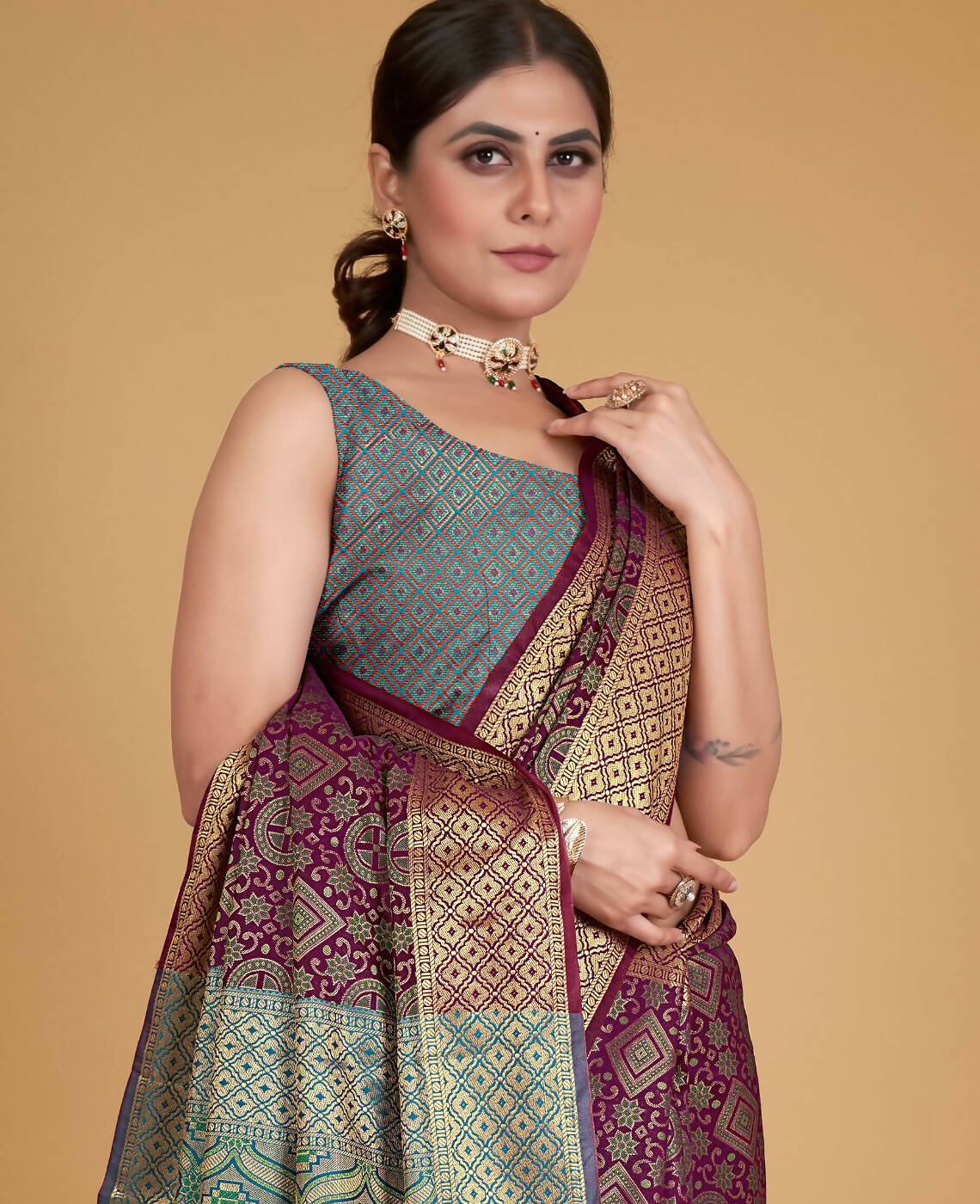 Wine Silk Woven Design Saree With Unstitched Blouse Piece - Akshita - Distacart