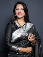 Thumbnail for Kalini Geometric Woven Design Zari Silk Blend Paithani Saree - Distacart