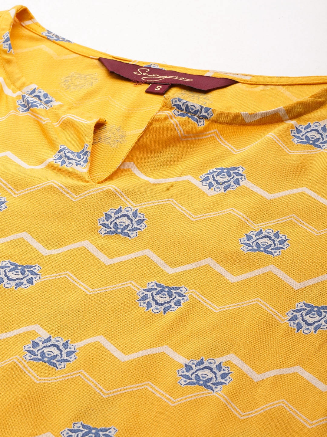 Sangria Women Ethnic Motifs Printed Straight Kurta with Solid Trousers - Distacart