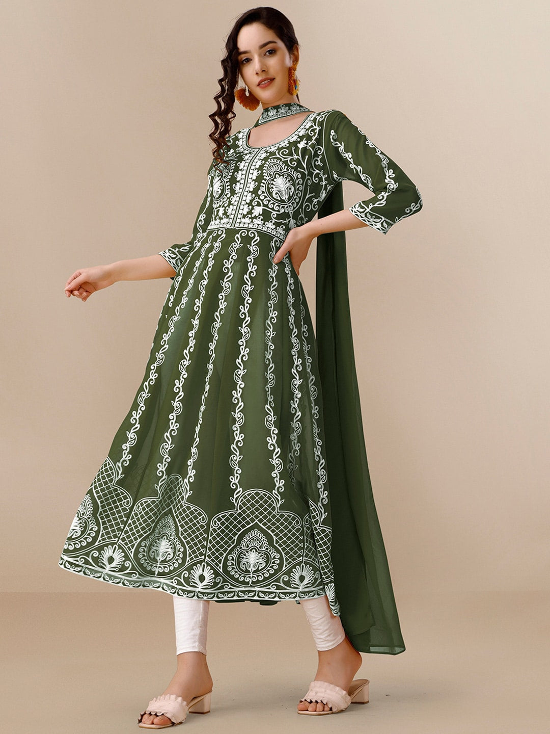 HERE&NOW Green & White Ethnic Motifs Embroidered Chikankari Kurta & Dupatta - Distacart