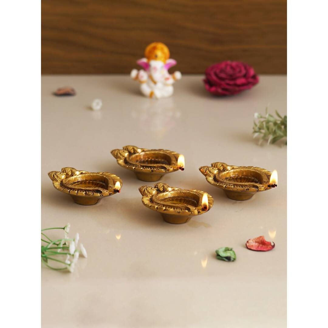 eCraftIndia 4 Pieces Beige Lakshmi & Lord Ganesha Diyas - Distacart