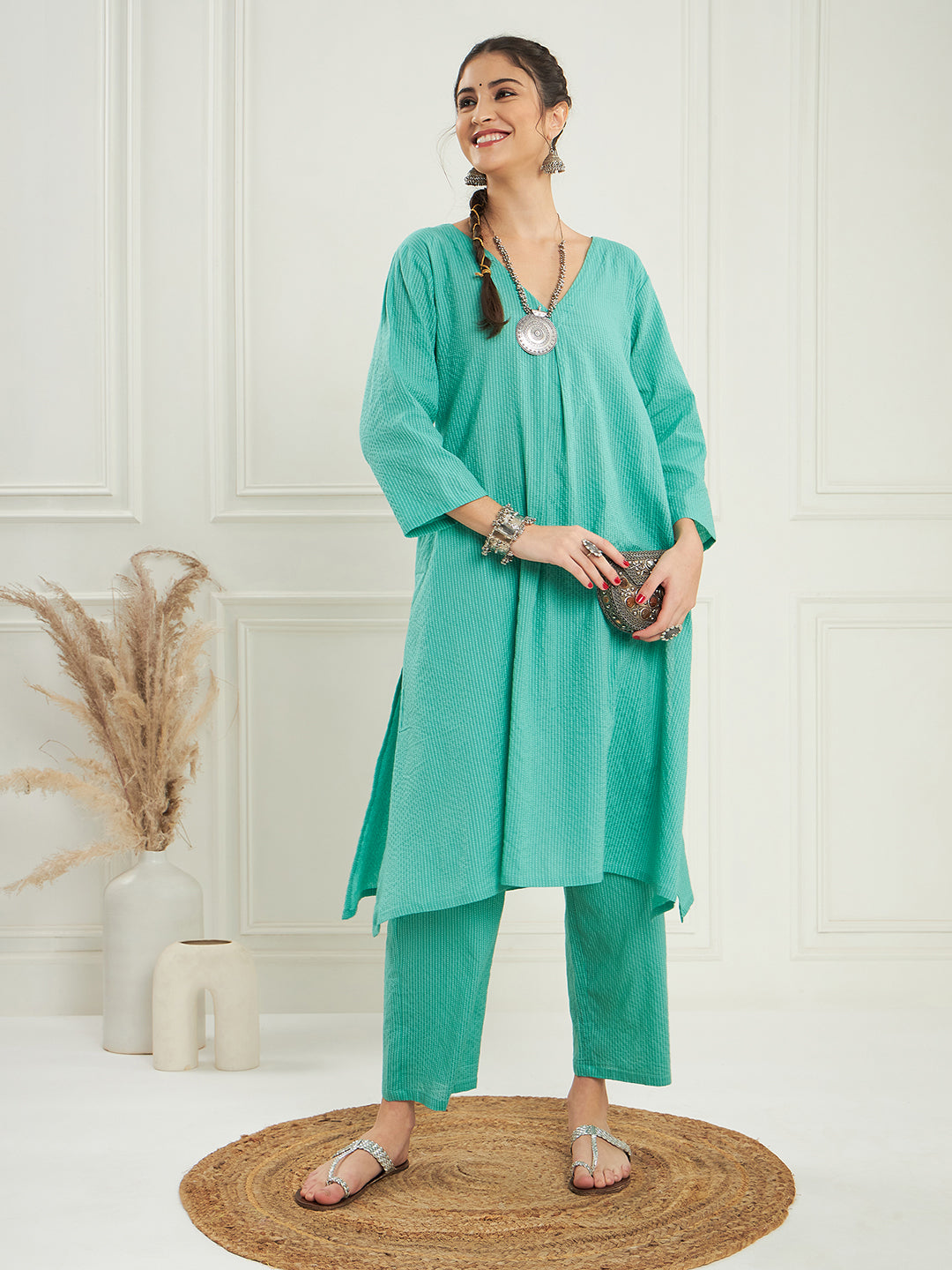 InWeave Women's Arctic Blue Kantha V Neck Kurta Pant Set - Distacart