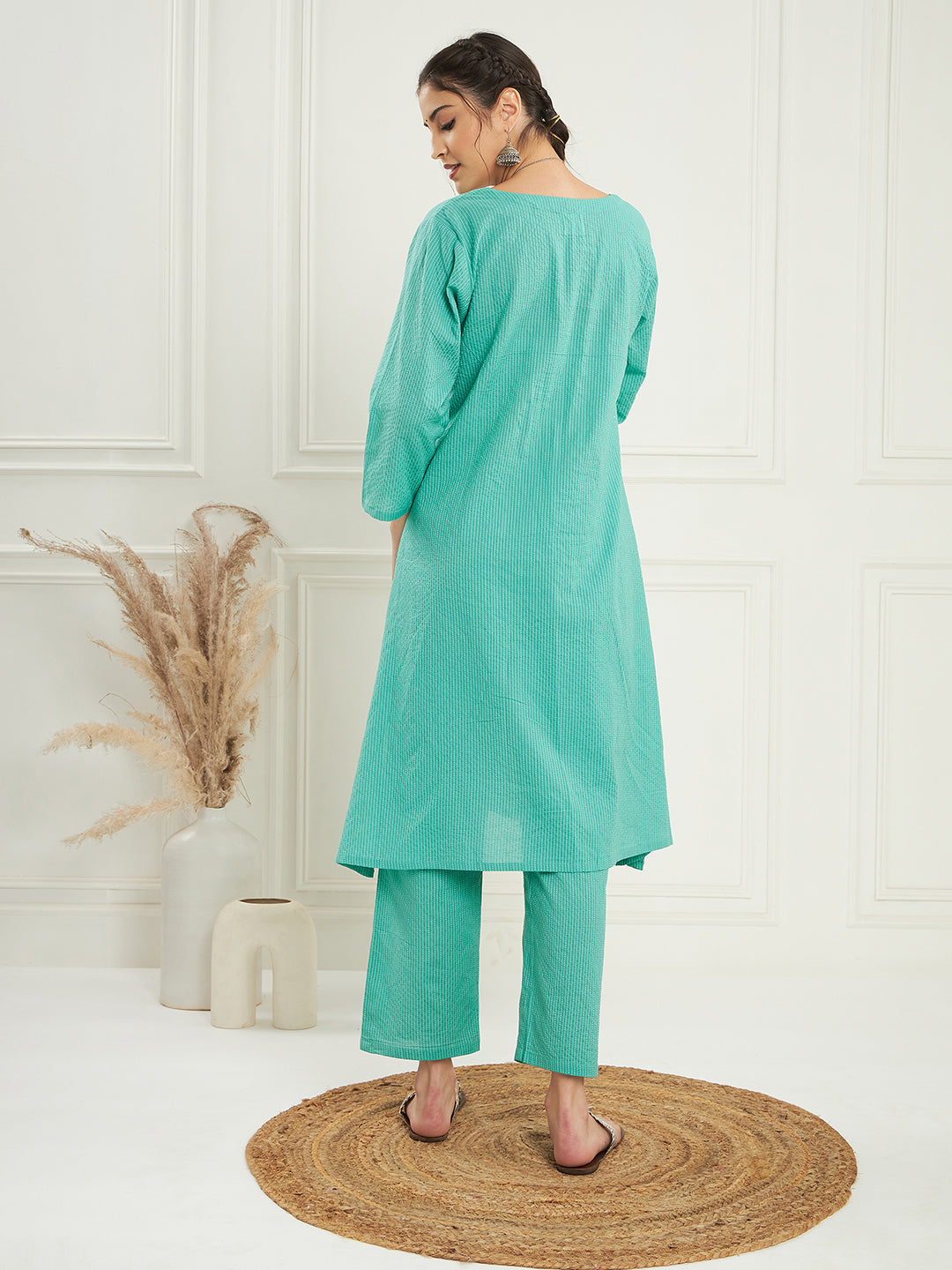 InWeave Women's Arctic Blue Kantha V Neck Kurta Pant Set - Distacart