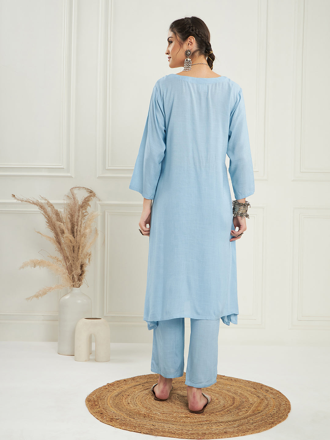 InWeave Women's Pastel Blue Solid V Neck Kurta Pant Set - Distacart