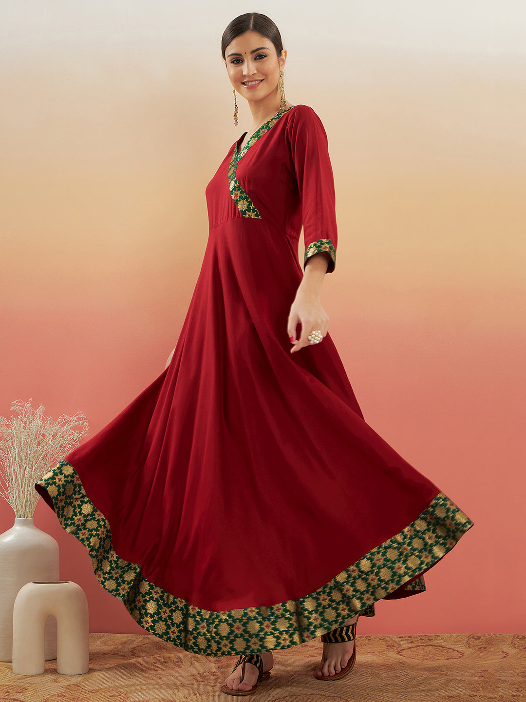 InWeave Women's Maroon Green Border Anarkali Kurta - Distacart