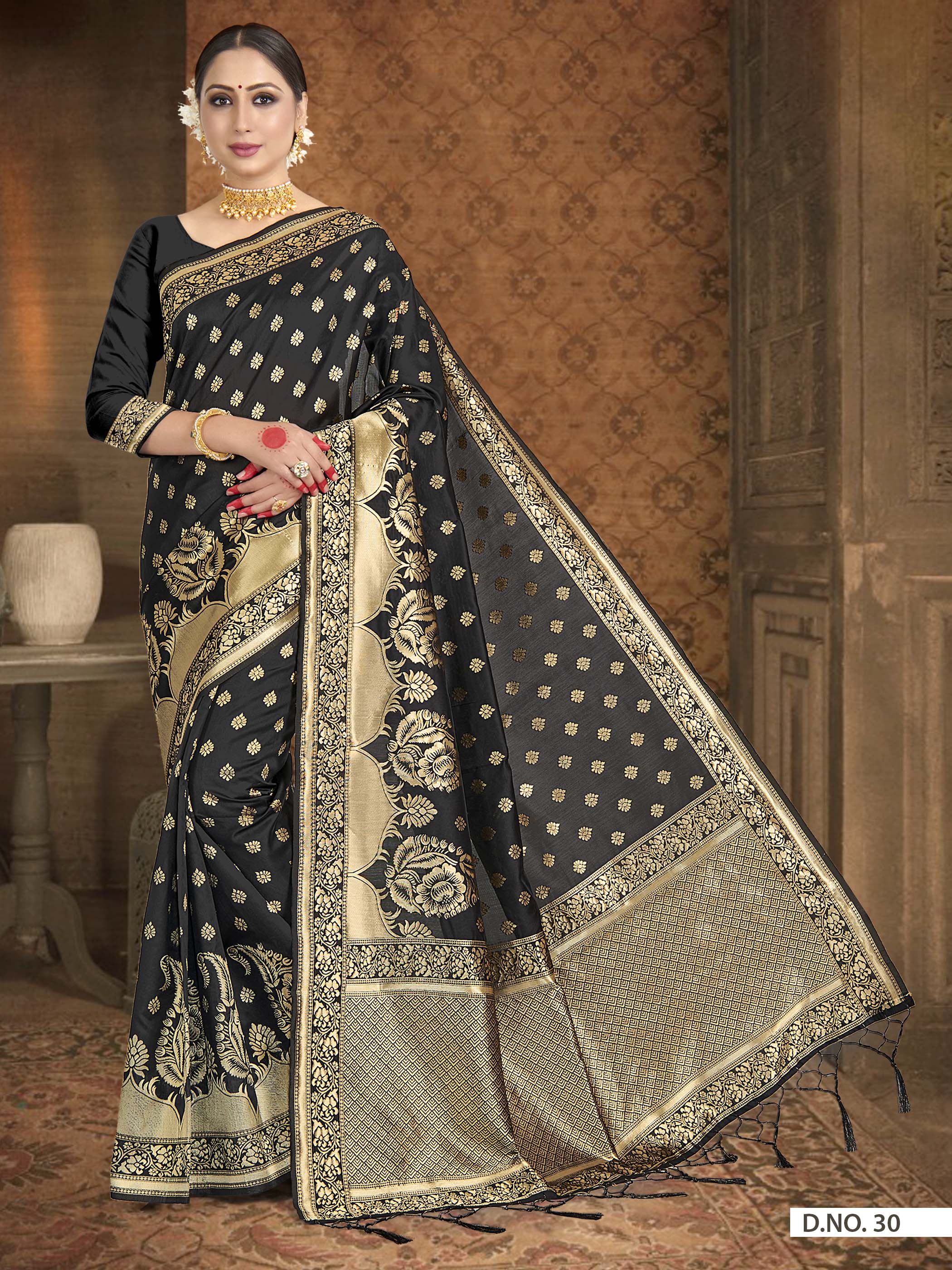 Vardha Black Woven Banarasi Saree With Brocade Pallu