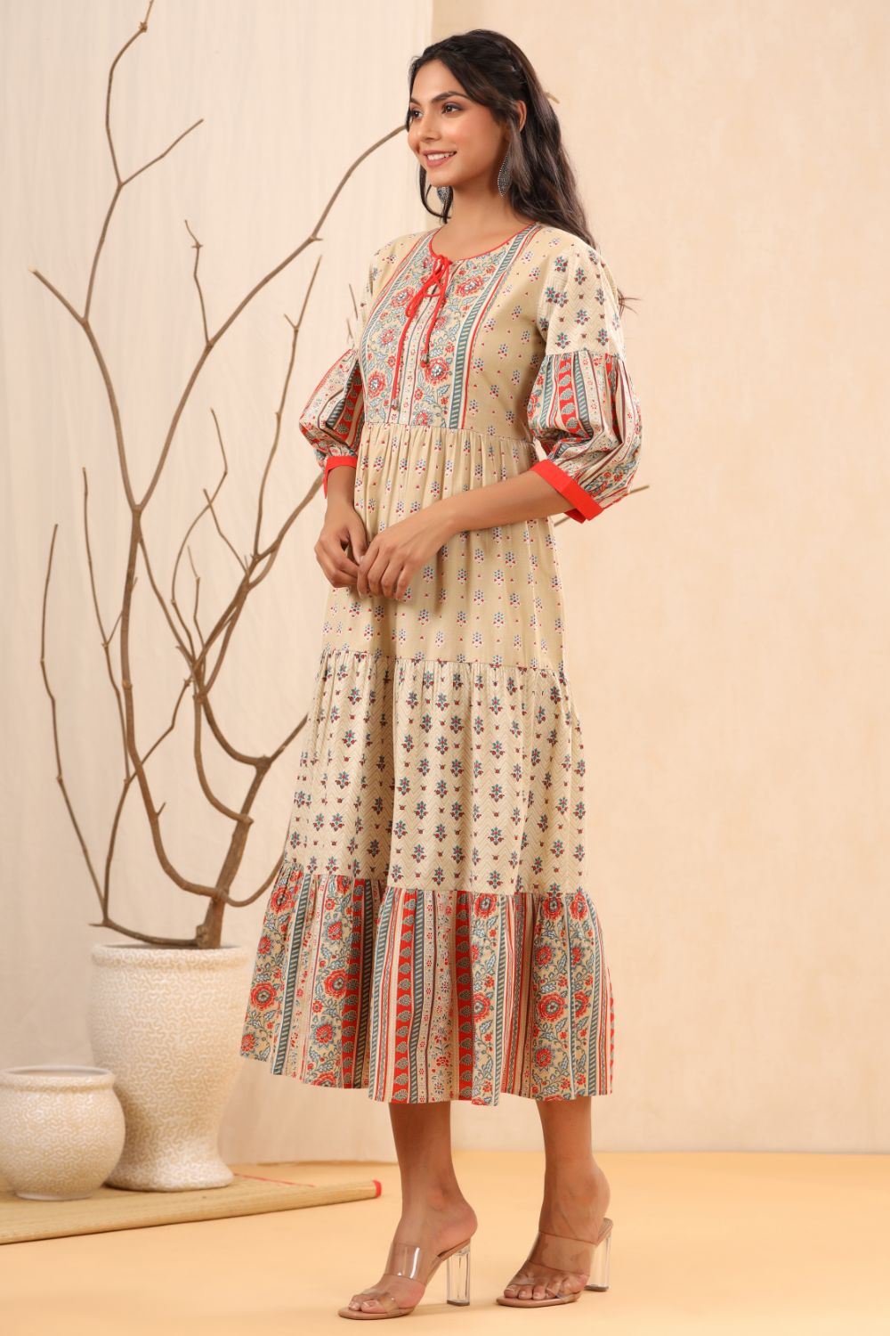 Juniper Womens Beige Cambric Floral Printed Tiered Dress - Distacart
